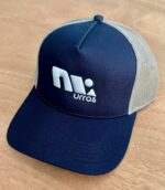 Gorra azul y blanca Urros